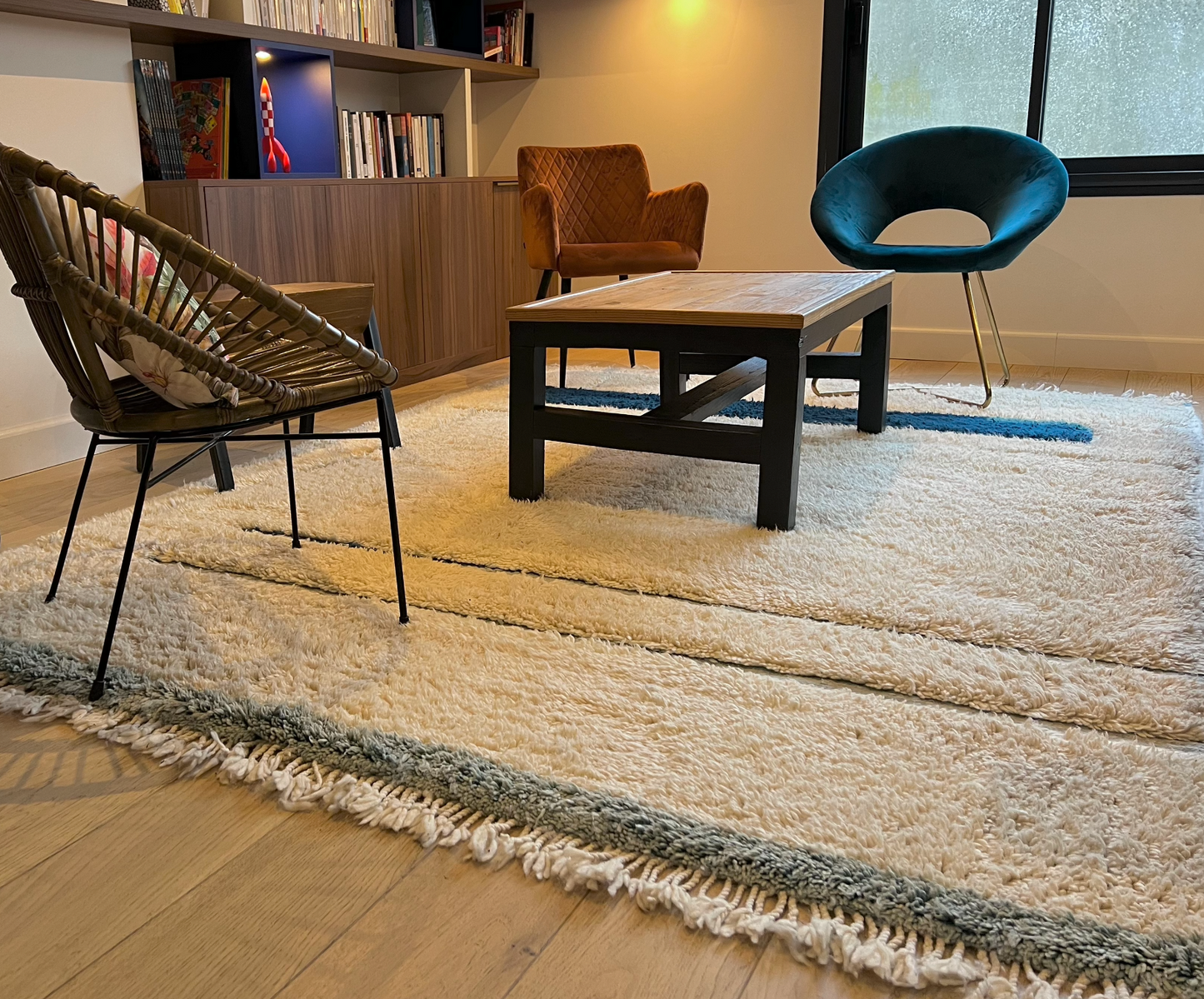 Tapis Beni Ouarain Crème et bleu