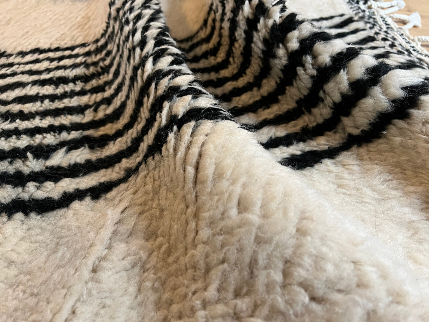 Tapis Beni Ouarain Noir & Blanc